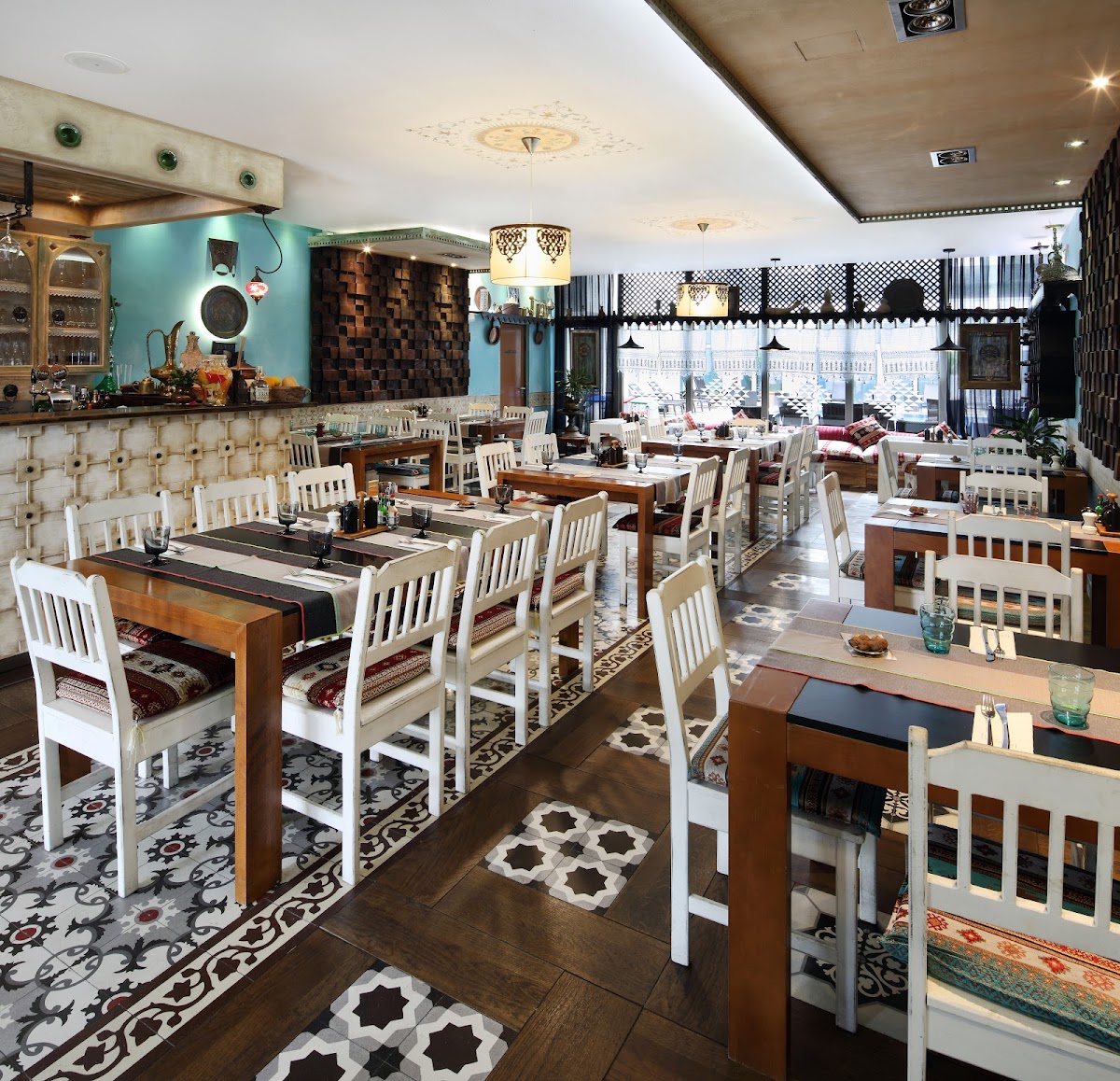 Taj Mahal (Old Town - Fine Dining Bosnian)